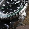 Steinhart TRAVELLER GMT green